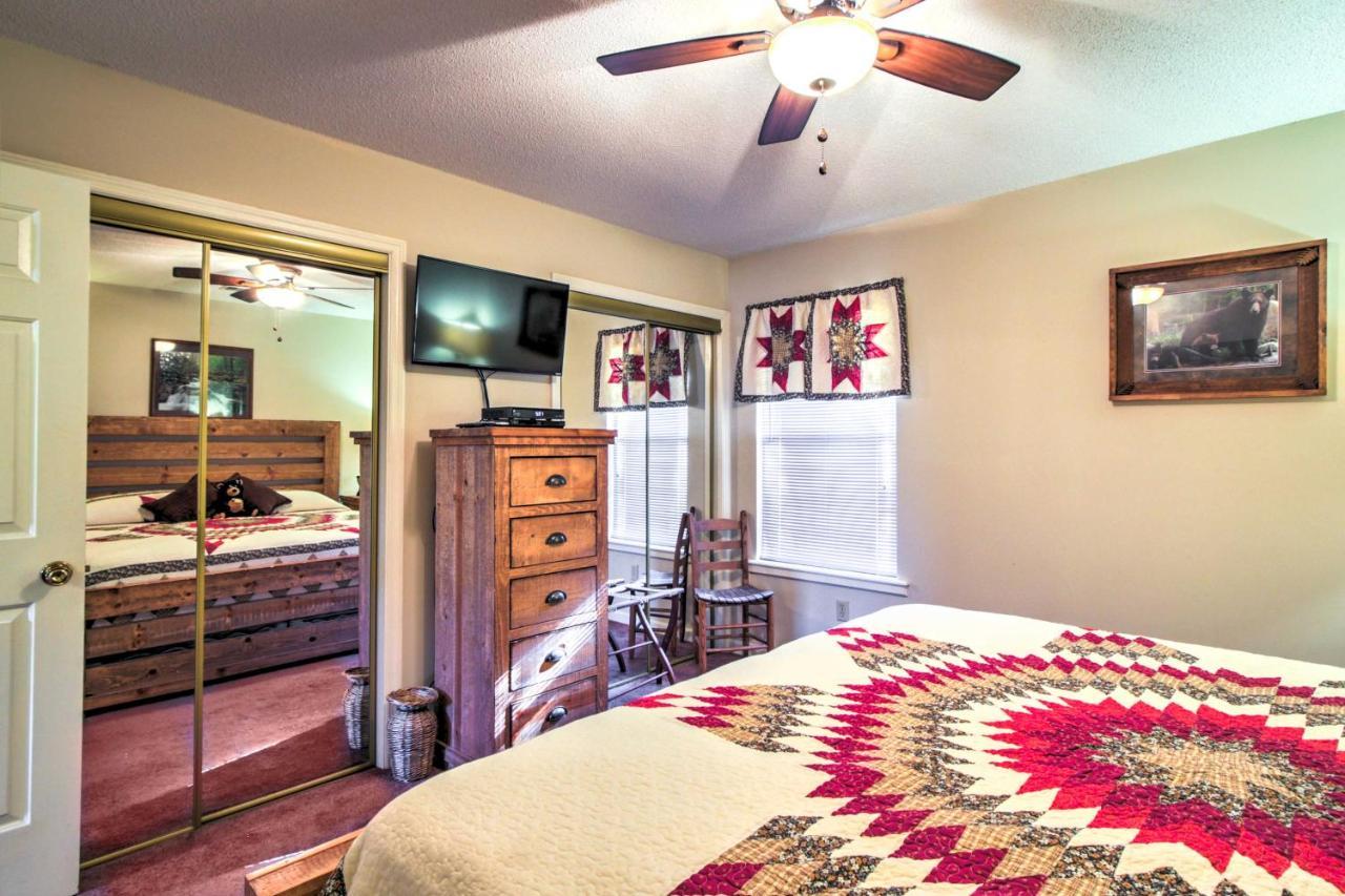 Tree Top Dream Cabin With Hot Tub In Gatlinburg! Villa Екстериор снимка