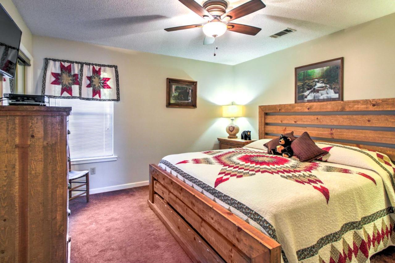 Tree Top Dream Cabin With Hot Tub In Gatlinburg! Villa Екстериор снимка