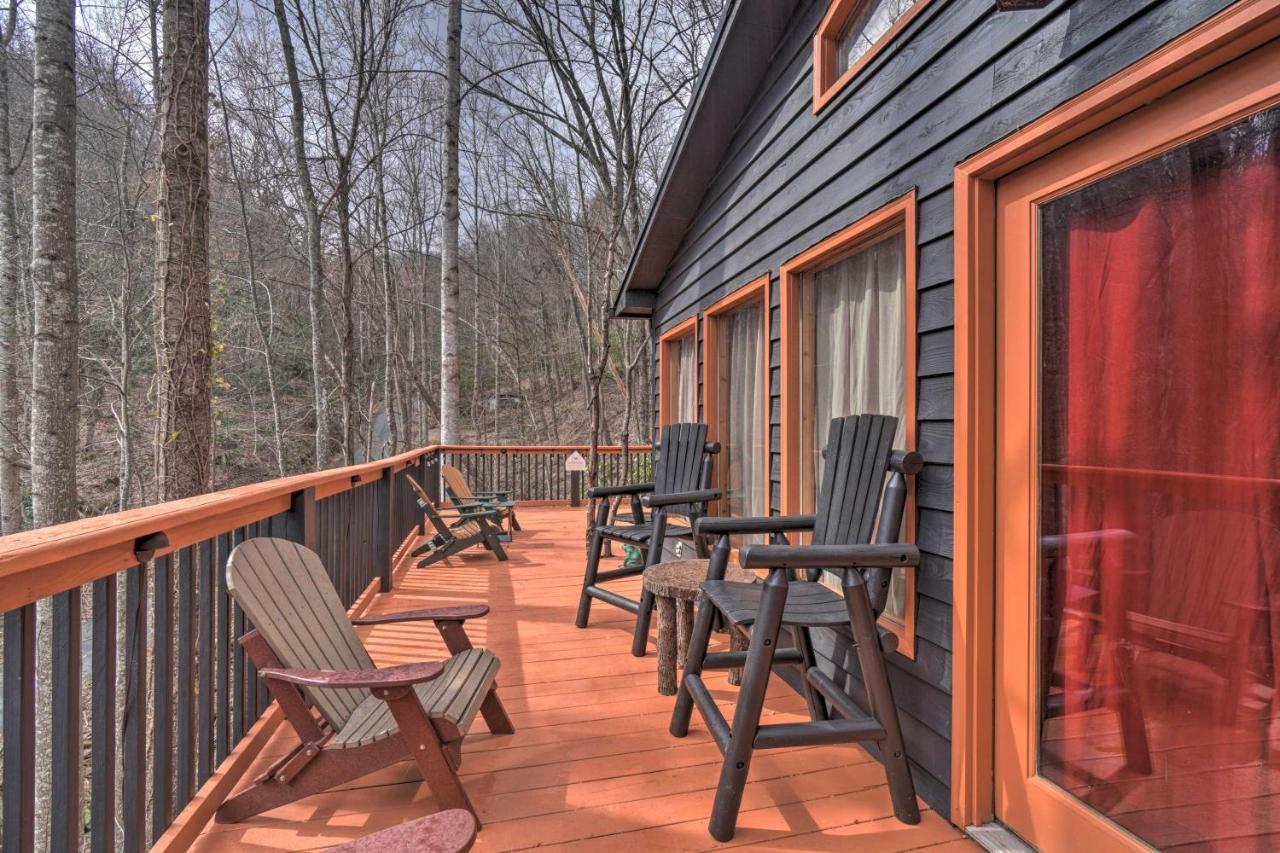Tree Top Dream Cabin With Hot Tub In Gatlinburg! Villa Екстериор снимка