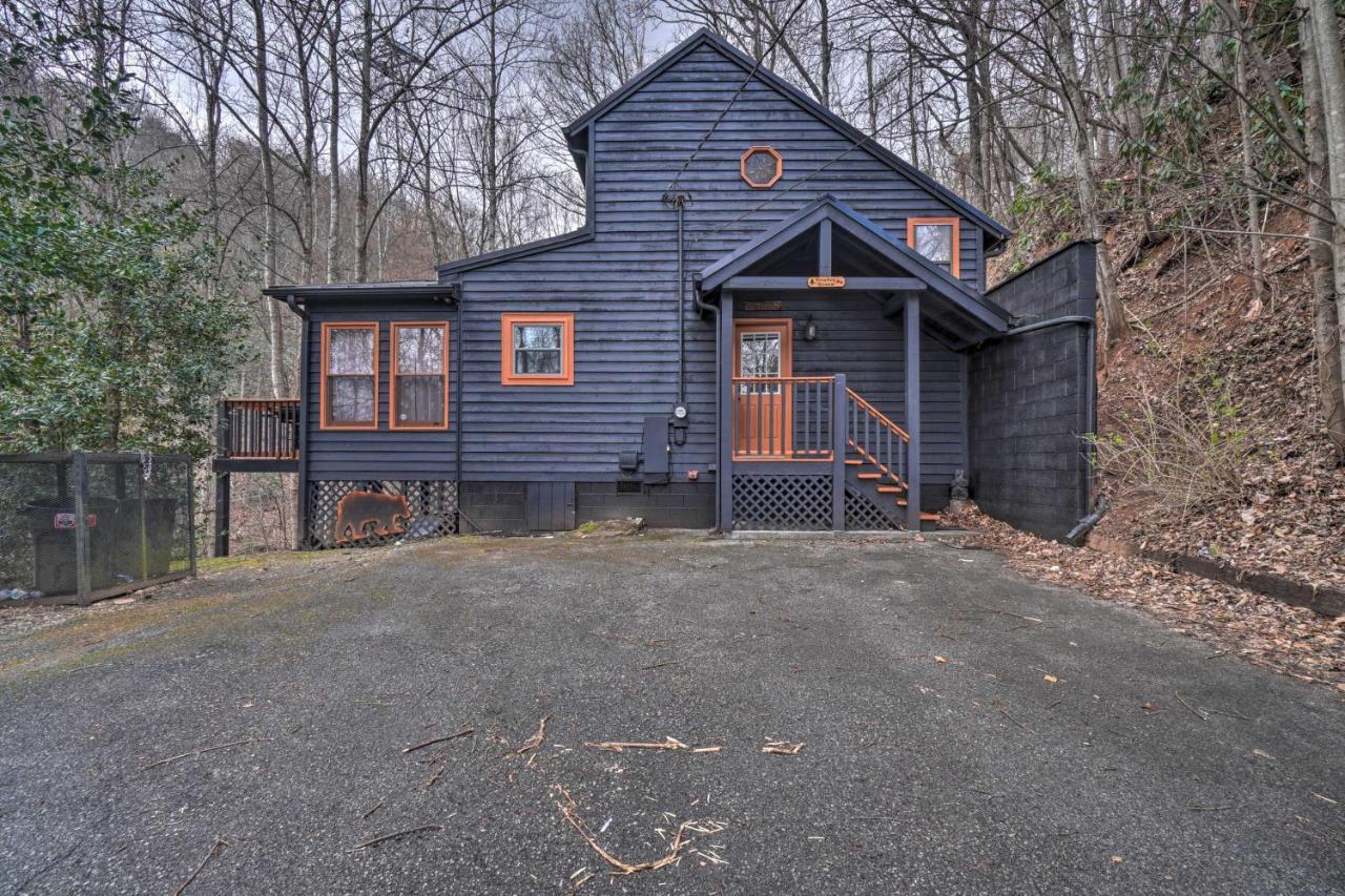 Tree Top Dream Cabin With Hot Tub In Gatlinburg! Villa Екстериор снимка
